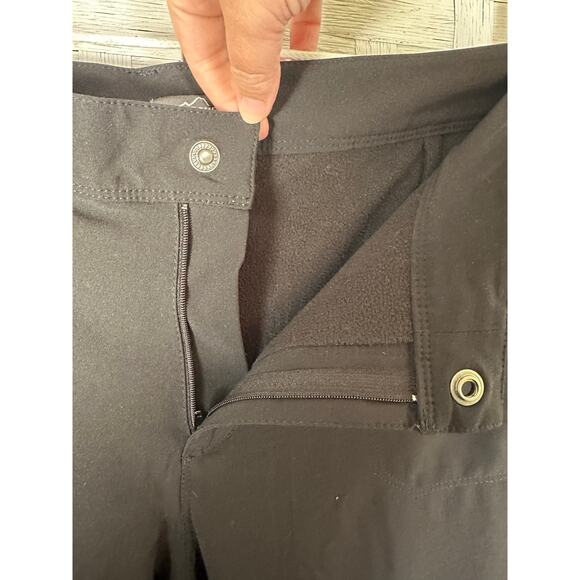 Eddie Bauer women’s black lease lined winter pants, cozy core water resistant - Picture 5 of 11